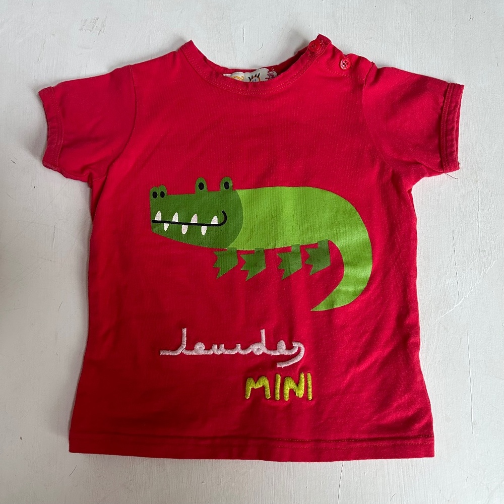 Lourdes Mini Alligator Graphic Tee